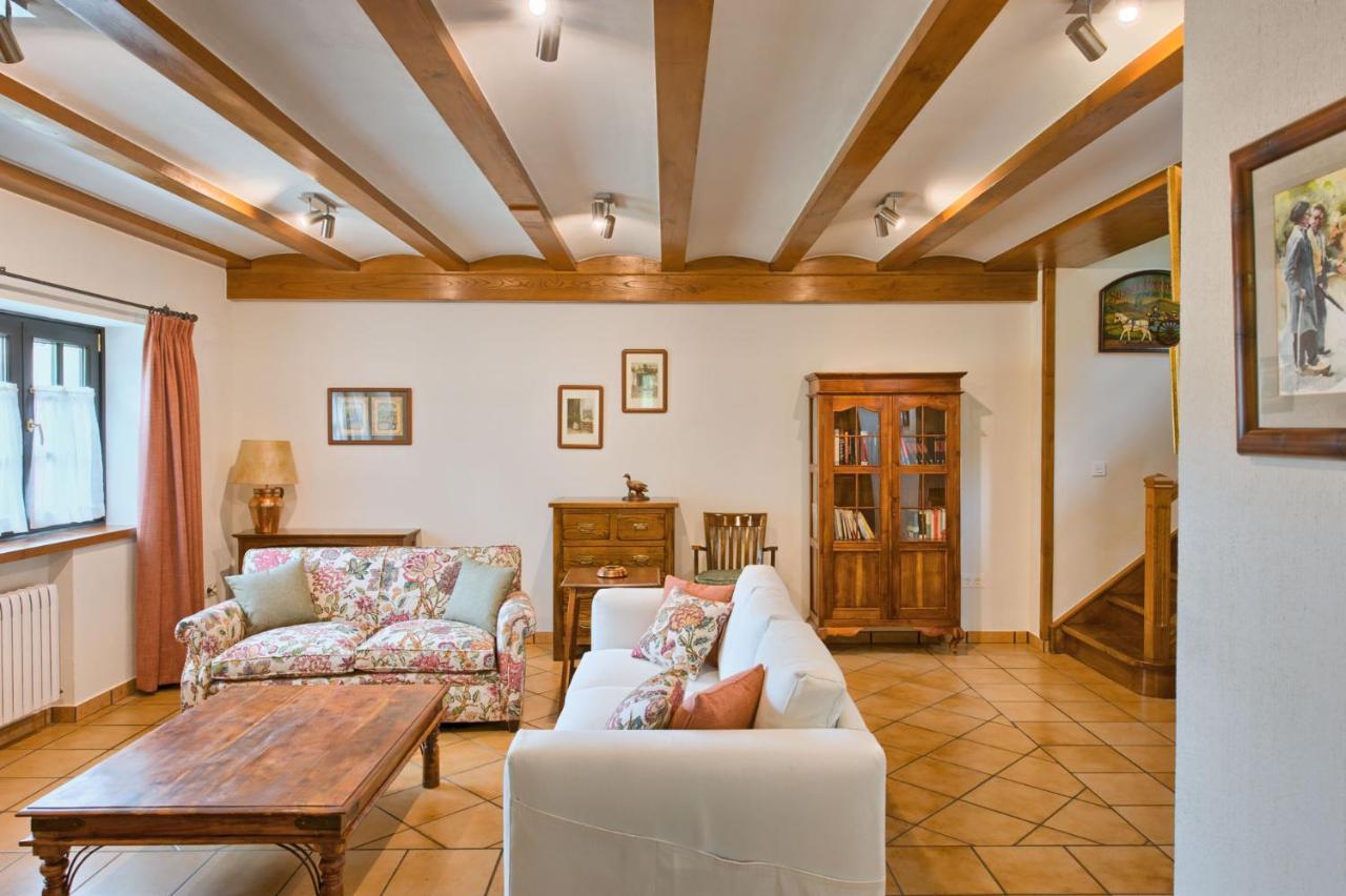 Casas Rurales El Llugaron Miravalles Екстериор снимка