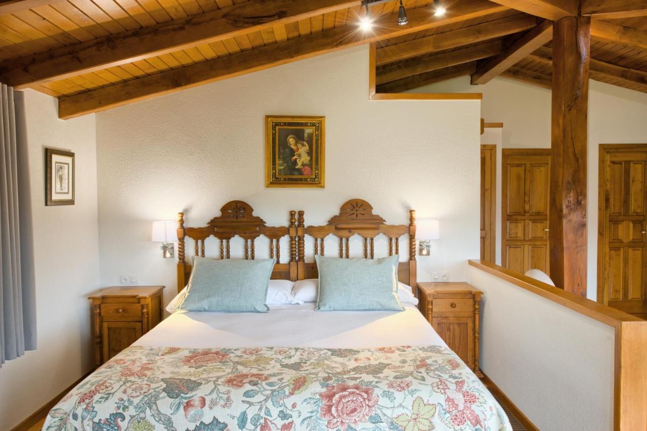 Casas Rurales El Llugaron Miravalles Екстериор снимка