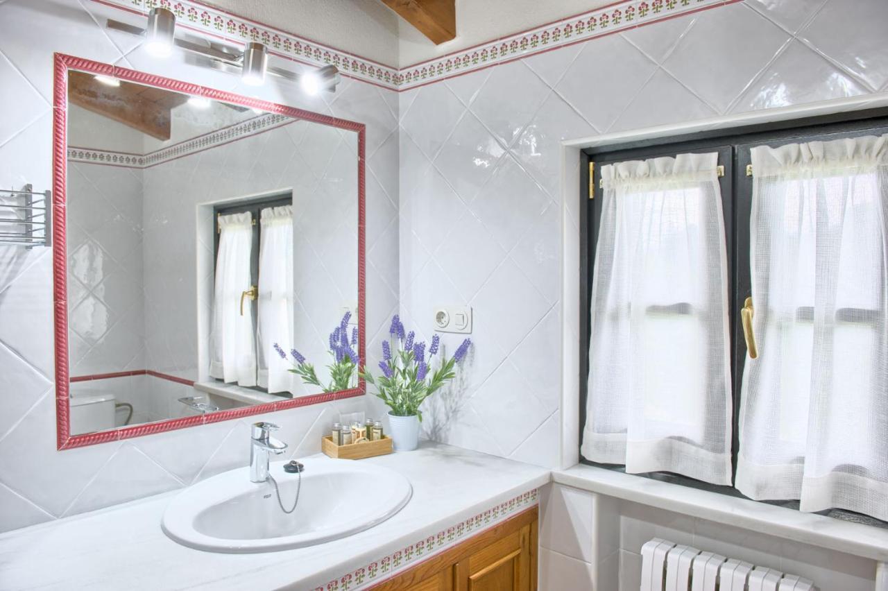 Casas Rurales El Llugaron Miravalles Екстериор снимка