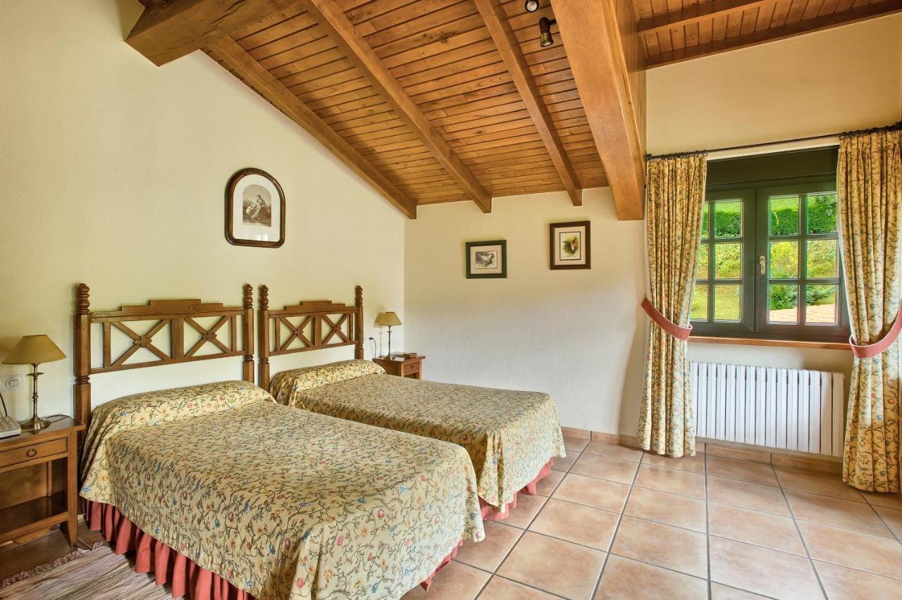 Casas Rurales El Llugaron Miravalles Екстериор снимка