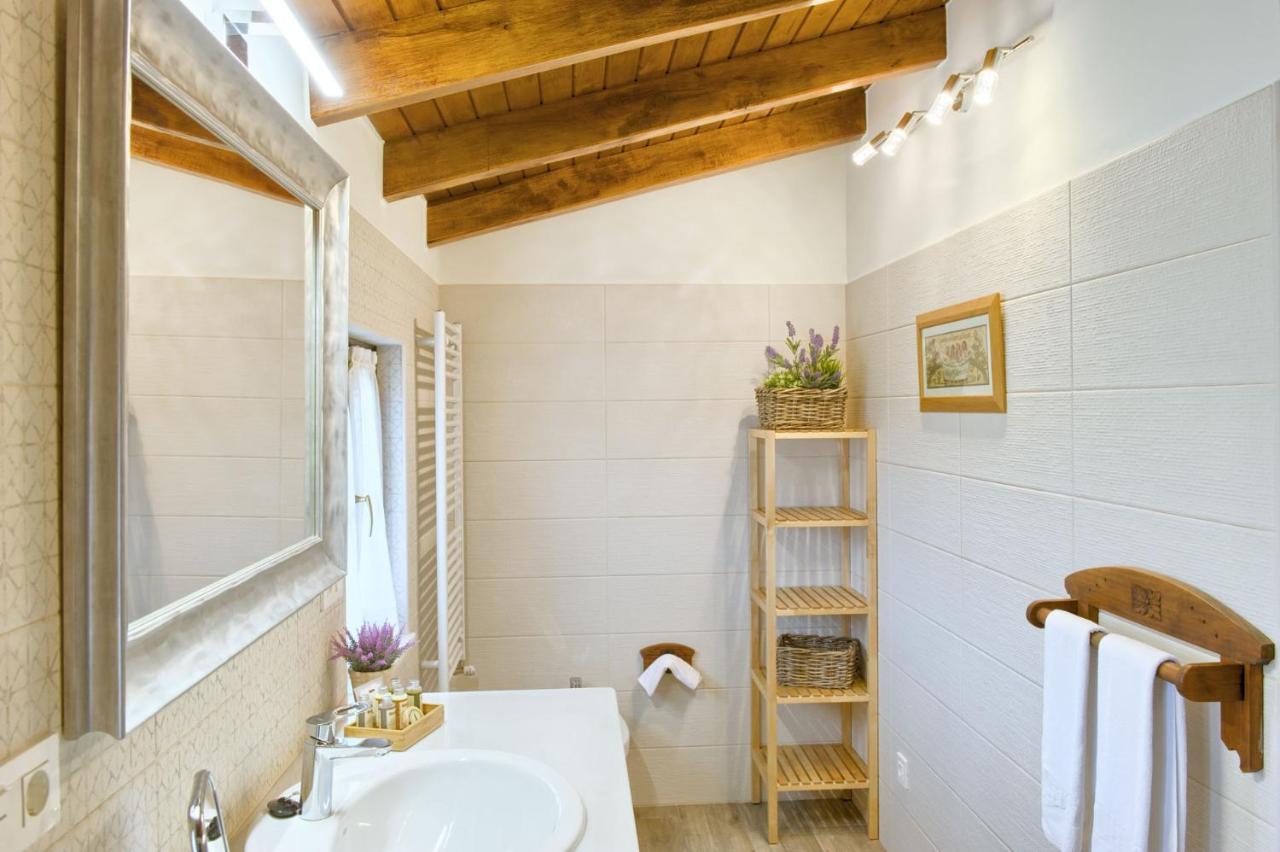 Casas Rurales El Llugaron Miravalles Екстериор снимка