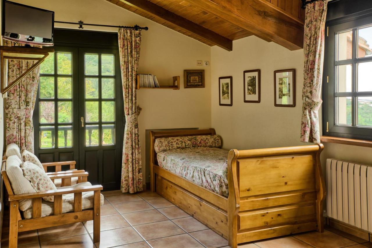 Casas Rurales El Llugaron Miravalles Екстериор снимка