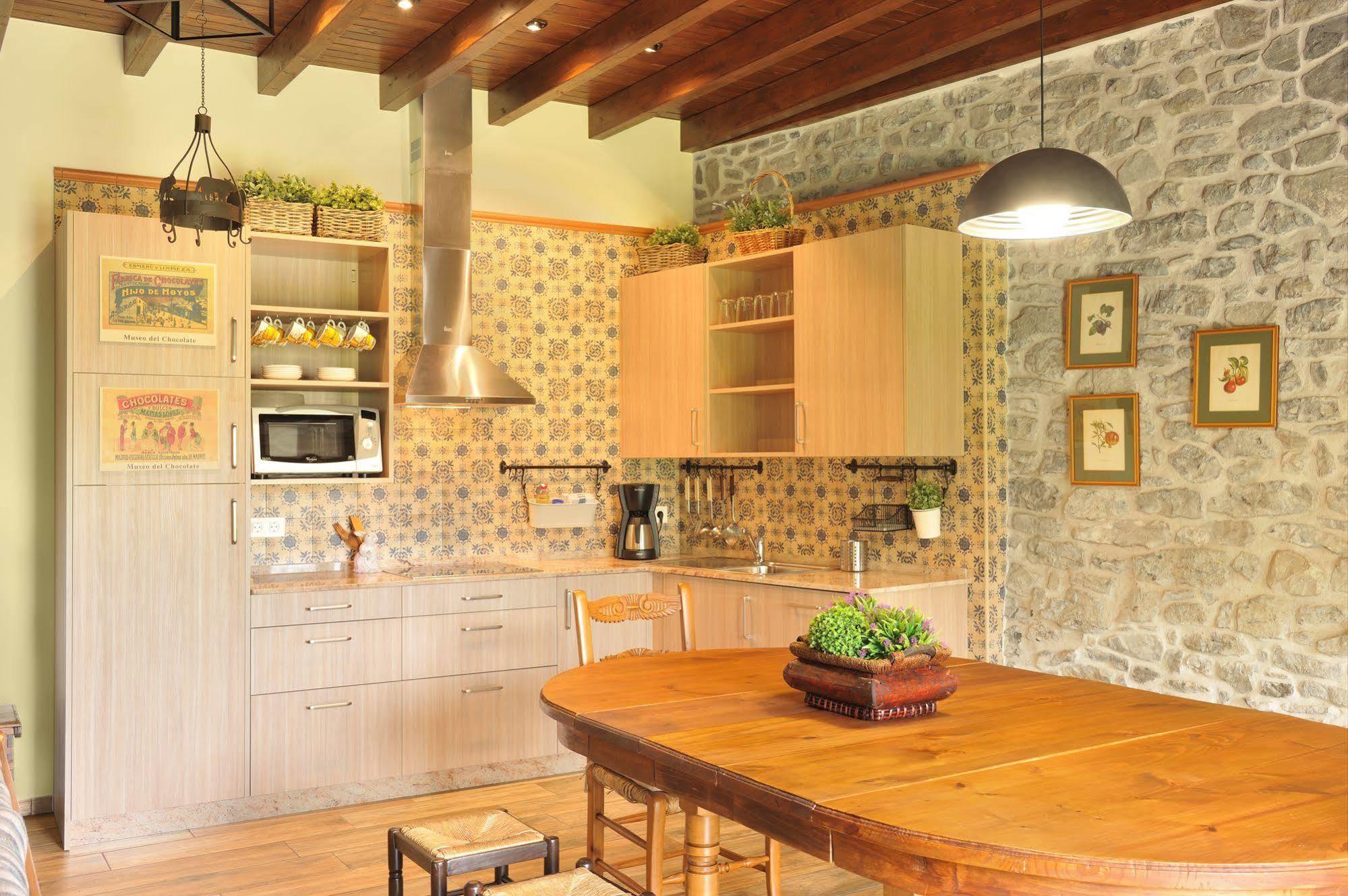 Casas Rurales El Llugaron Miravalles Екстериор снимка